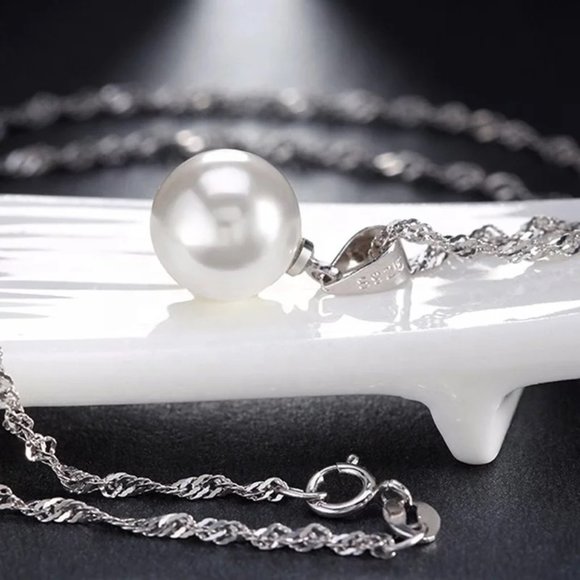 10mm South Sea Shell Pearl S925 Necklace - Picture 2 of 7